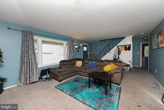 8 MARBORO LN, Willingboro, NJ 08046