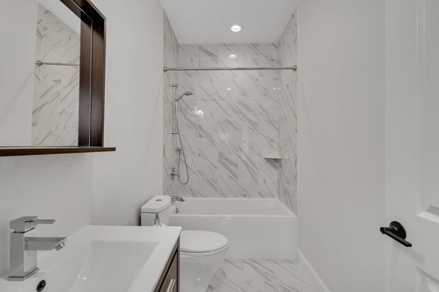 405 Parker St 405, Newton, MA 02459