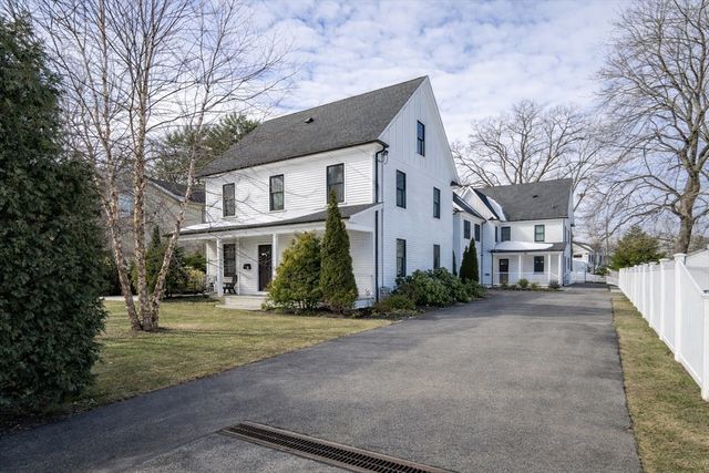 405 Parker St 405, Newton, MA 02459