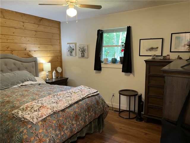 79 Meadow Lane, Western Grove, AR 72685