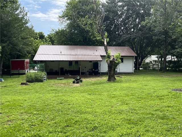 79 Meadow Lane, Western Grove, AR 72685