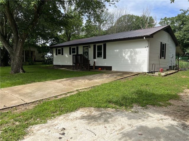 79 Meadow Lane, Western Grove, AR 72685