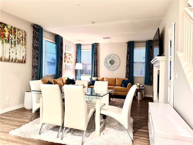 4235 Calle Del Vista, Oceanside, CA 92057