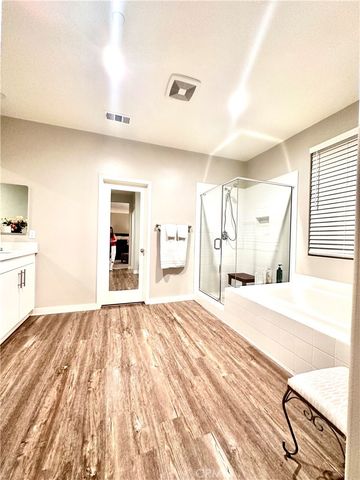 4235 Calle Del Vista, Oceanside, CA 92057