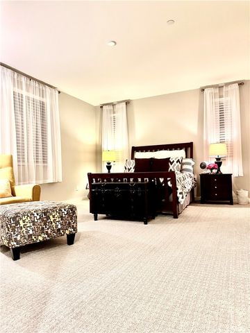 4235 Calle Del Vista, Oceanside, CA 92057