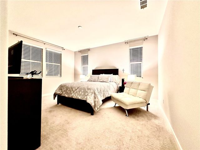 4235 Calle Del Vista, Oceanside, CA 92057