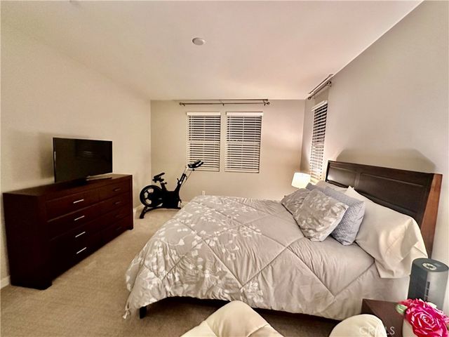 4235 Calle Del Vista, Oceanside, CA 92057