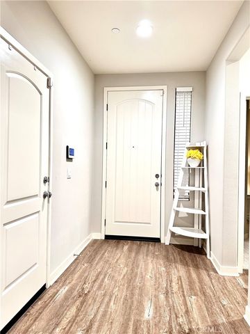 4235 Calle Del Vista, Oceanside, CA 92057