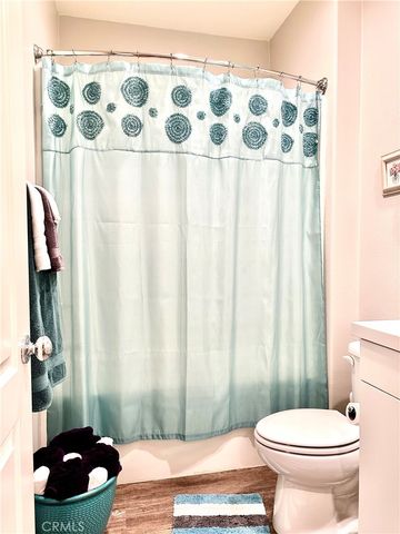 4235 Calle Del Vista, Oceanside, CA 92057