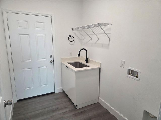 2278 PARROT STREET, North Port, FL 34286