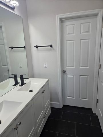 2278 PARROT STREET, North Port, FL 34286