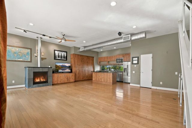 6014 Fairdale Lane C, Houston, TX 77057