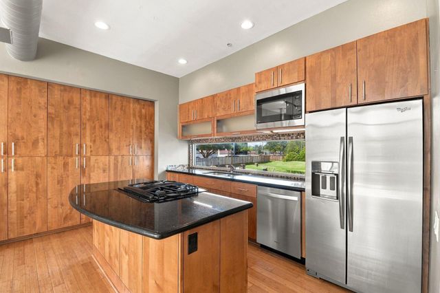 6014 Fairdale Lane C, Houston, TX 77057