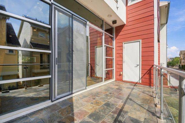 6014 Fairdale Lane C, Houston, TX 77057