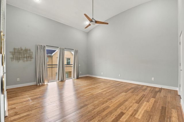 6014 Fairdale Lane C, Houston, TX 77057