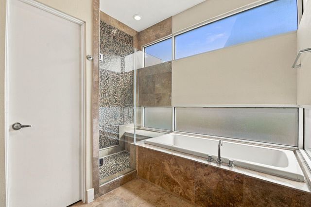 6014 Fairdale Lane C, Houston, TX 77057