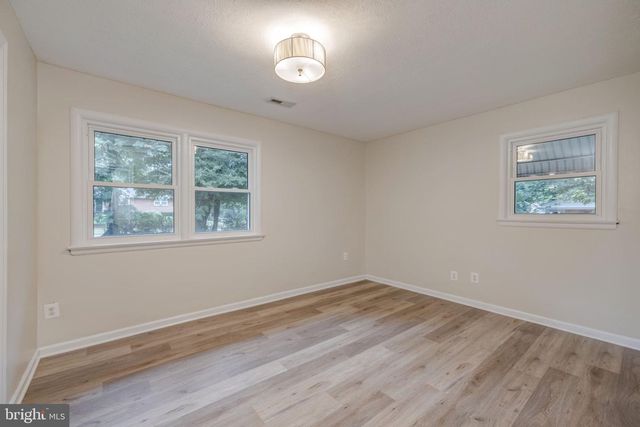 5508 BROOKLAND RD, Alexandria, VA 22310