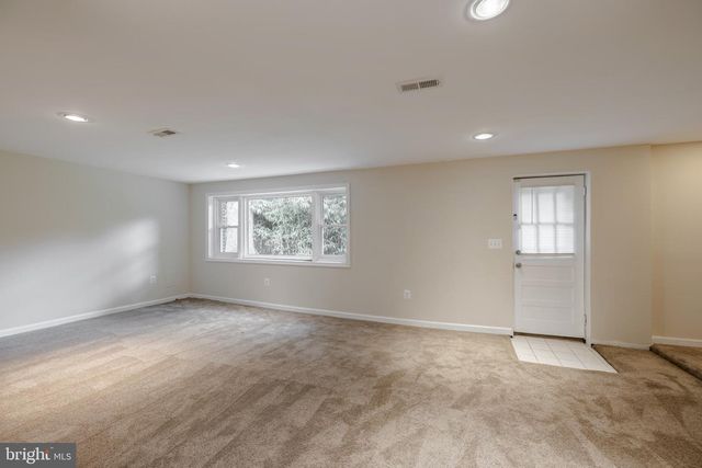 5508 BROOKLAND RD, Alexandria, VA 22310