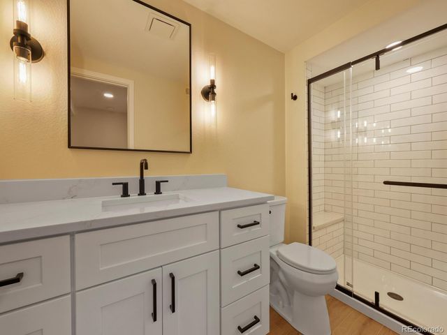 8135 S Syracuse Street, Centennial, CO 80112