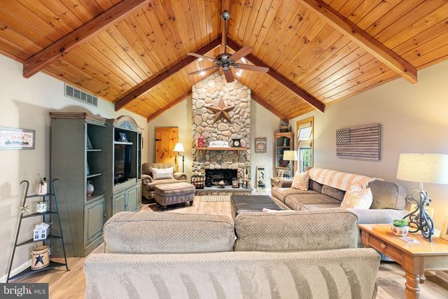 535 OLIVIA WAY, Lafayette Hill, PA 19444