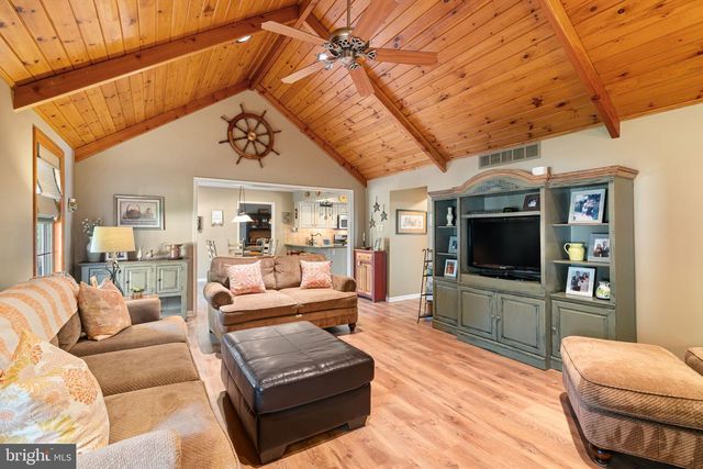 535 OLIVIA WAY, Lafayette Hill, PA 19444