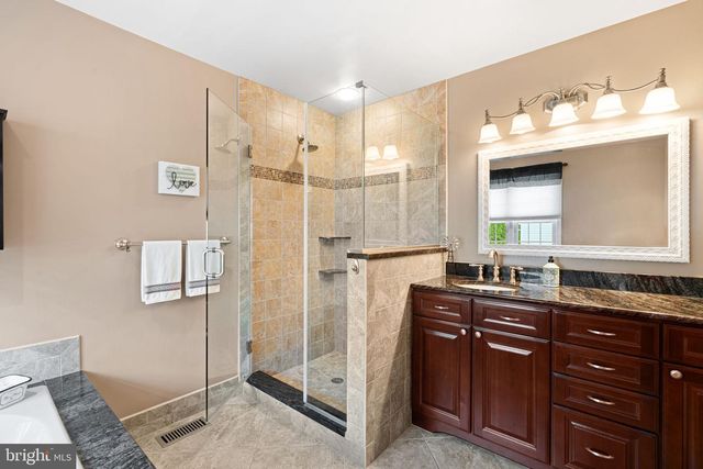 535 OLIVIA WAY, Lafayette Hill, PA 19444