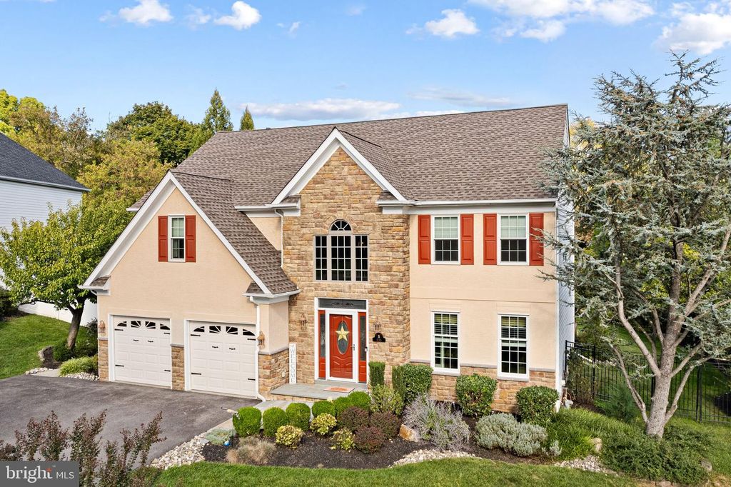 Image 1 of property listing at 535 OLIVIA WAY, Lafayette Hill, PA 19444