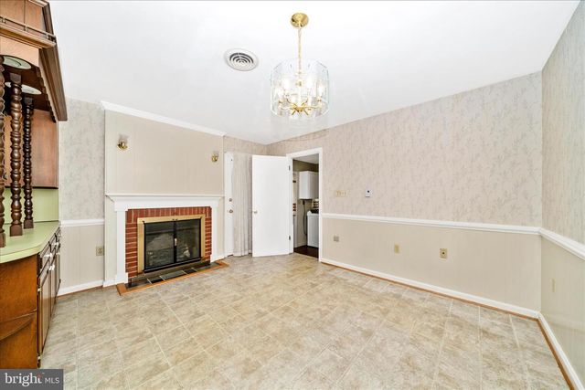 9496 POCONO DR, Frederick, MD 21702