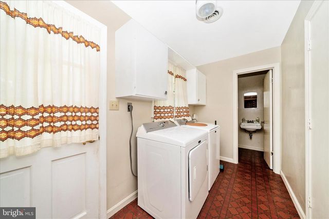 9496 POCONO DR, Frederick, MD 21702