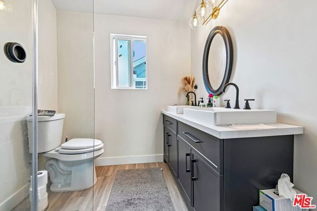 4806 7th Avenue, Los Angeles, CA 90043