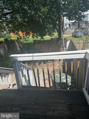 1615 N WARWICK AVE, Baltimore, MD 21216
