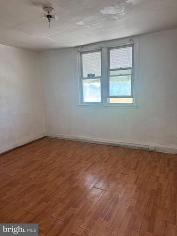 1615 N WARWICK AVE, Baltimore, MD 21216