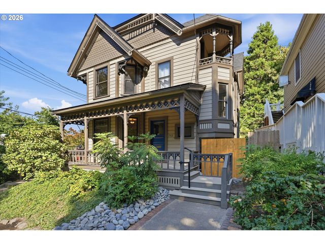 1512 Sw 18TH Ave, Portland, OR 97201