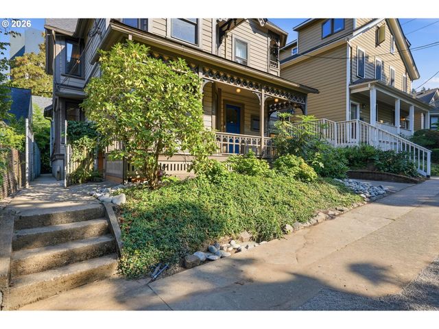 1512 Sw 18TH Ave, Portland, OR 97201
