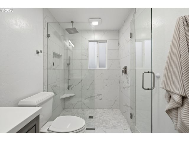 1512 Sw 18TH Ave, Portland, OR 97201