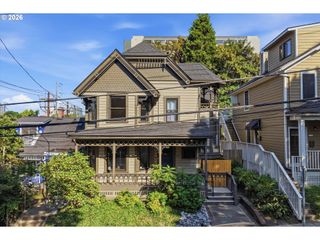 1512 Sw 18TH Ave, Portland, OR 97201
