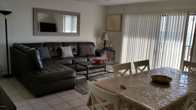 2700 Ocean Shore Blvd Apt 512, Ormond Beach, FL 32176