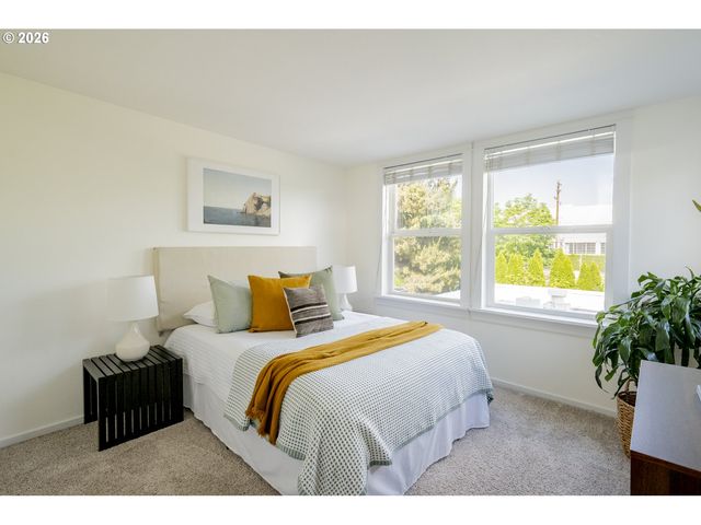3932 Se 16TH Ave, Portland, OR 97202