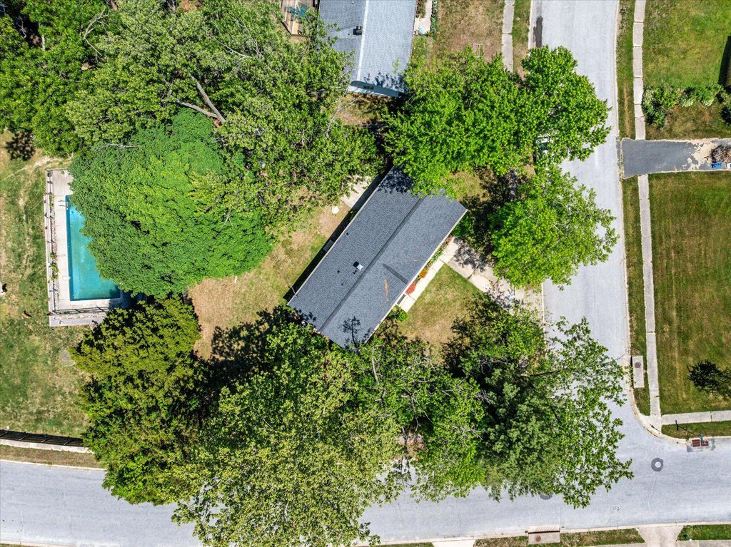 Image 40 of property listing at 621 WINGLEAF CT, Edgewood, MD 21040