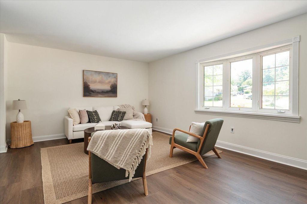 Image 8 of property listing at 621 WINGLEAF CT, Edgewood, MD 21040