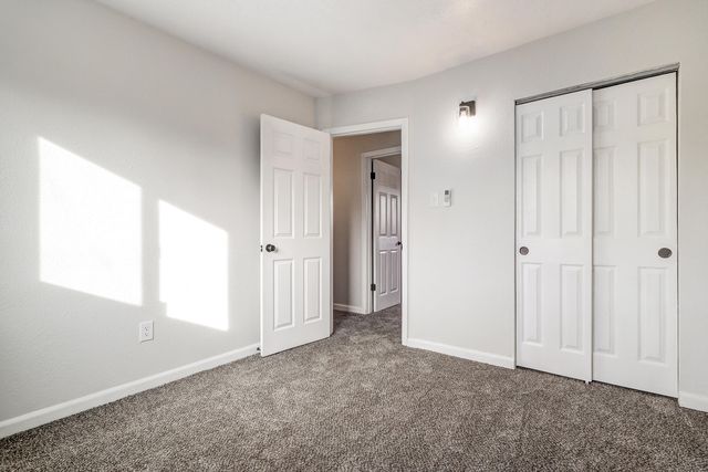 8008 San Joaquin Avenue SE, Albuquerque, NM 87108