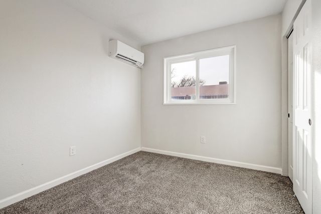 8008 San Joaquin Avenue SE, Albuquerque, NM 87108