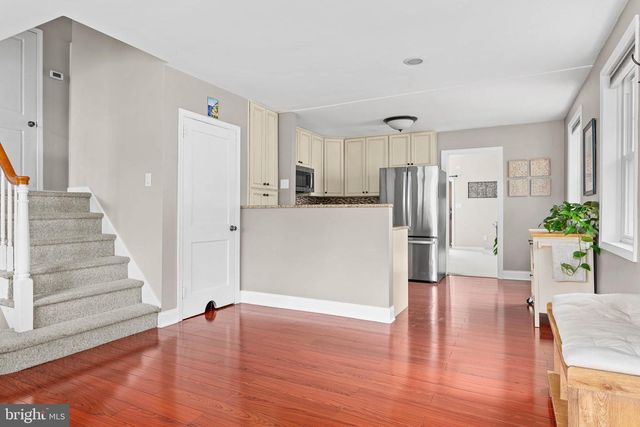 808 SCOTIA ROAD, Philadelphia, PA 19128