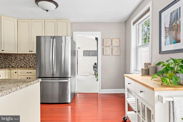 808 SCOTIA ROAD, Philadelphia, PA 19128