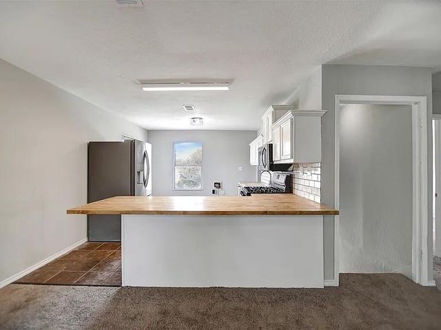 5313 Perry Avenue, Galveston, TX 77551