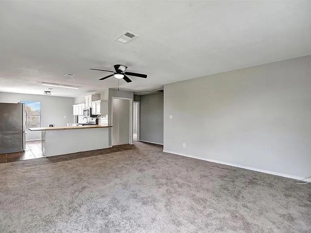 5313 Perry Avenue, Galveston, TX 77551