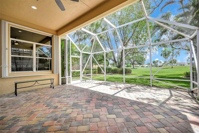2468 Bay Isle Court, Weston, FL 33327