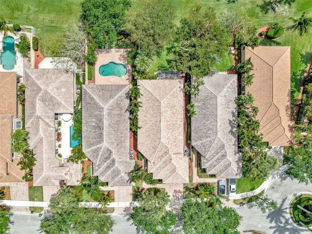 2468 Bay Isle Court, Weston, FL 33327