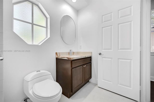 2468 Bay Isle Court, Weston, FL 33327