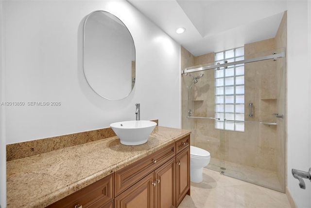 2468 Bay Isle Court, Weston, FL 33327